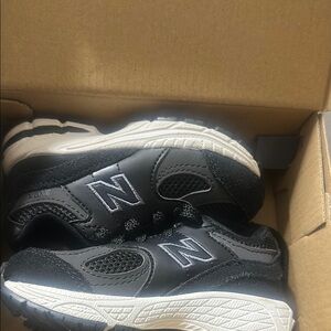 New Balance Kids Black Sneakers